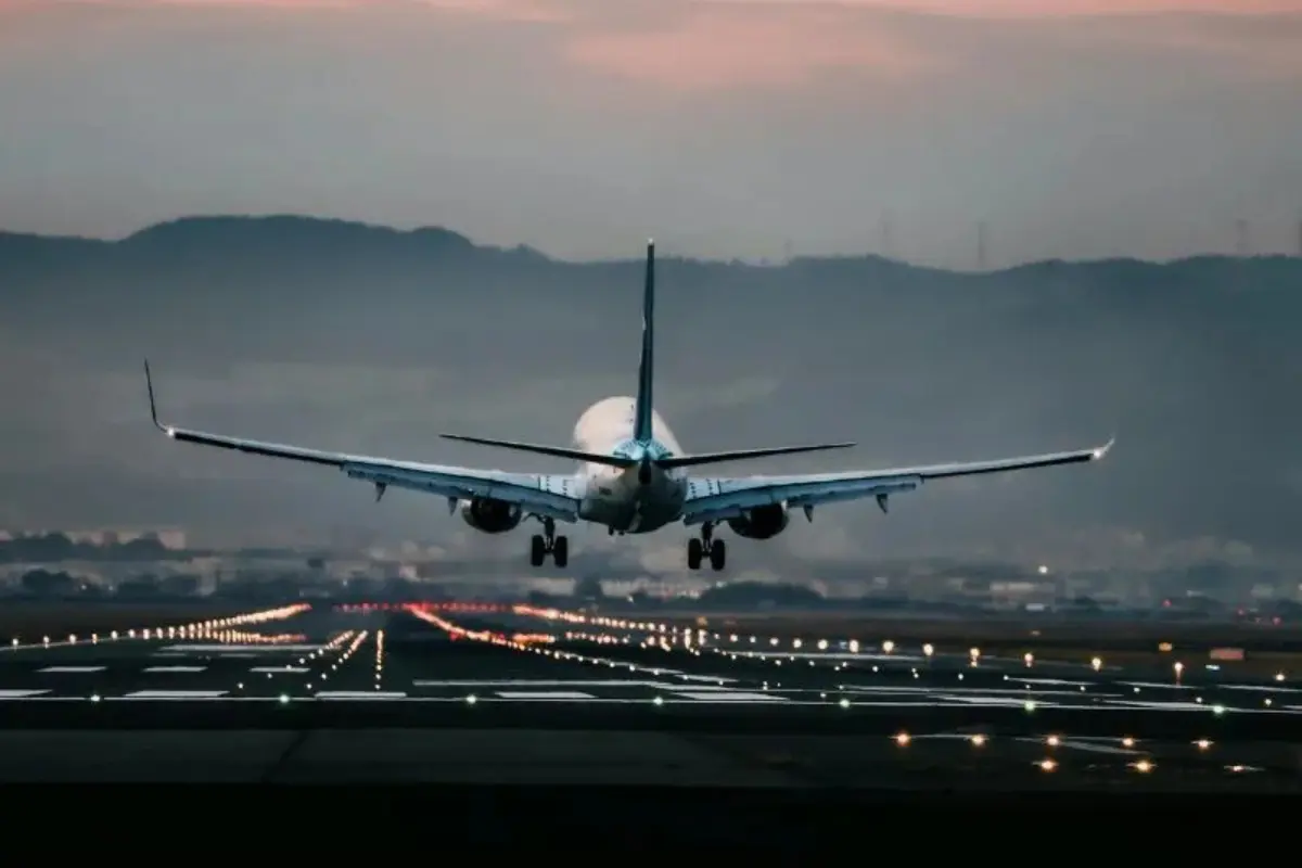 Need to Book or Change an Air Canada Flight Fast? Why Waiting on Hold Is Costing You Money and Time